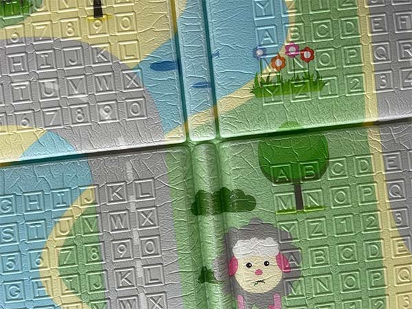 Fun N Well Foldable XPE Baby Play Mat Review - grooves