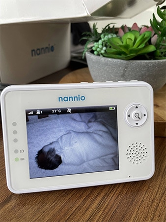 Nannio Comfy Baby Monitor Review - night vision