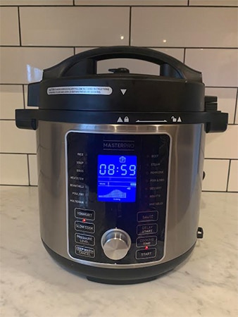 MASTERPRO Ultimate All-in-One Multi Cooker and Airfryer Review - slow cooking